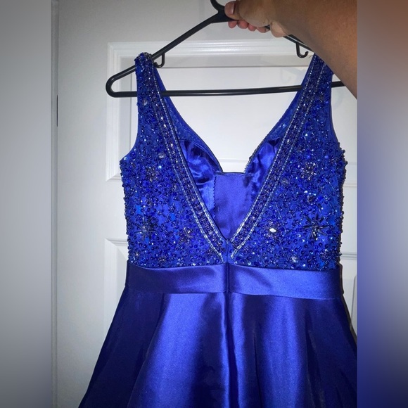 viola prom/ pageant dress - Picture 4 of 4